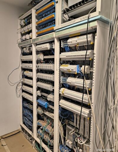 Részletes elosztószekrény szerelés